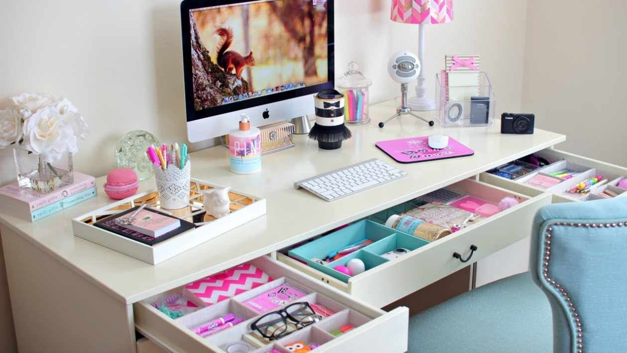 Desk Organization Tips